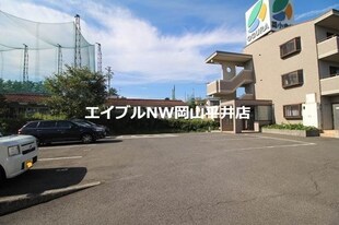 オーランド岩田の物件外観写真